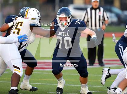 Thumbnail 1 in Crespi vs. Loyola photogallery.