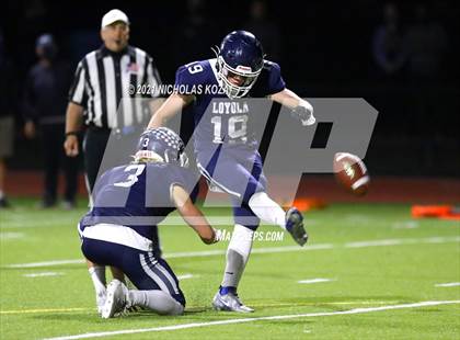 Thumbnail 1 in Crespi vs. Loyola photogallery.