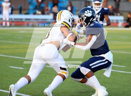 Thumbnail 2 in Crespi vs. Loyola photogallery.
