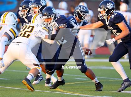 Thumbnail 3 in Crespi vs. Loyola photogallery.