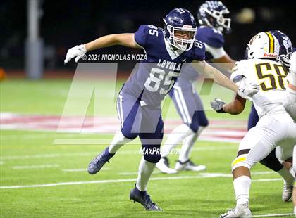Thumbnail 3 in Crespi vs. Loyola photogallery.