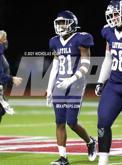Thumbnail 1 in Crespi vs. Loyola photogallery.