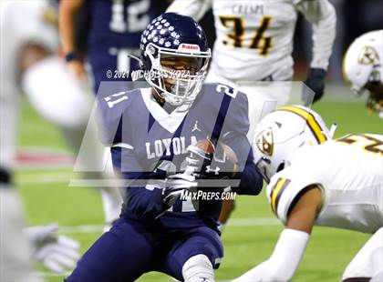 Thumbnail 1 in Crespi vs. Loyola photogallery.