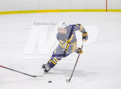 Thumbnail 2 in Xaverian Brothers vs Hingham (Holiday Classic Championship Game) photogallery.