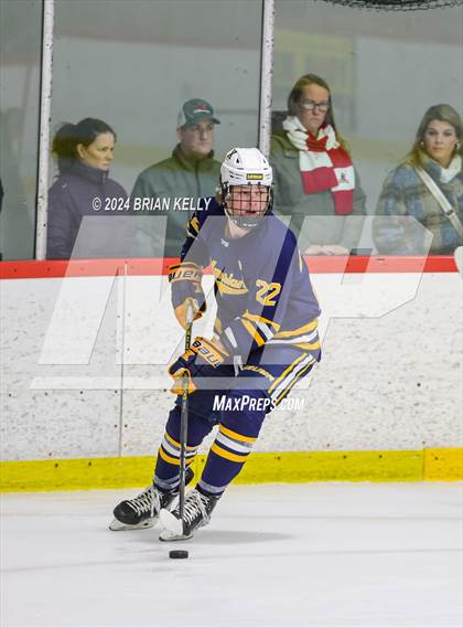 Thumbnail 3 in Xaverian Brothers vs Hingham (Holiday Classic Championship Game) photogallery.