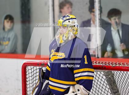 Thumbnail 2 in Xaverian Brothers vs Hingham (Holiday Classic Championship Game) photogallery.