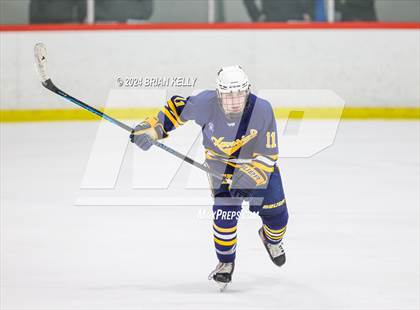 Thumbnail 2 in Xaverian Brothers vs Hingham (Holiday Classic Championship Game) photogallery.
