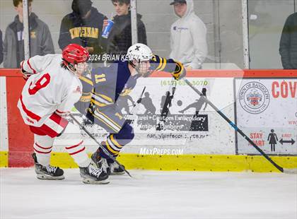 Thumbnail 2 in Xaverian Brothers vs Hingham (Holiday Classic Championship Game) photogallery.
