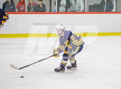 Thumbnail 2 in Xaverian Brothers vs Hingham (Holiday Classic Championship Game) photogallery.