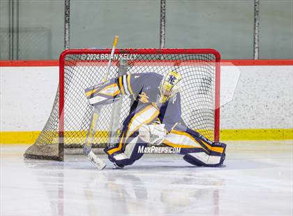 Thumbnail 3 in Xaverian Brothers vs Hingham (Holiday Classic Championship Game) photogallery.