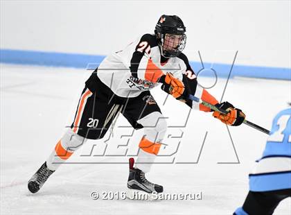 Thumbnail 1 in Suffern @ Mamaroneck photogallery.
