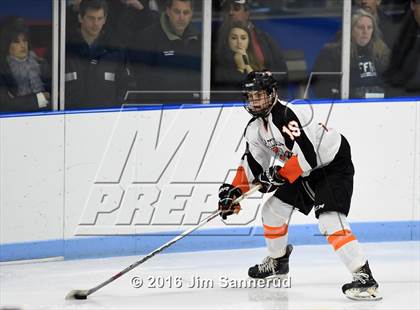 Thumbnail 3 in Suffern @ Mamaroneck photogallery.