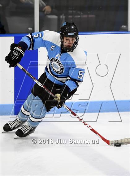 Thumbnail 1 in Suffern @ Mamaroneck photogallery.