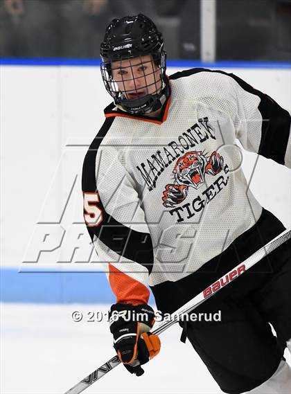 Thumbnail 1 in Suffern @ Mamaroneck photogallery.
