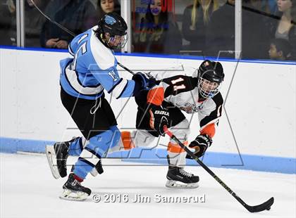 Thumbnail 1 in Suffern @ Mamaroneck photogallery.