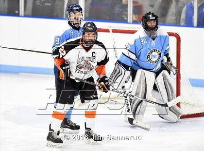 Thumbnail 3 in Suffern @ Mamaroneck photogallery.