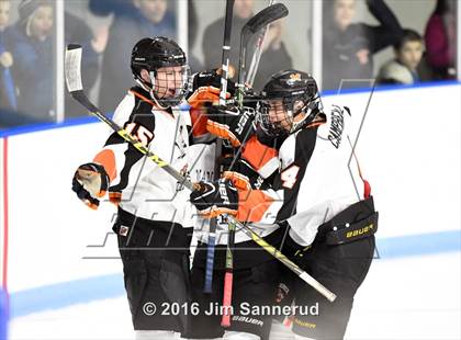 Thumbnail 3 in Suffern @ Mamaroneck photogallery.
