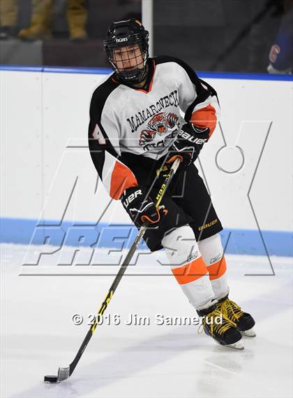 Thumbnail 1 in Suffern @ Mamaroneck photogallery.