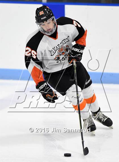 Thumbnail 1 in Suffern @ Mamaroneck photogallery.