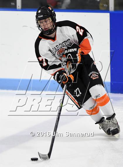 Thumbnail 1 in Suffern @ Mamaroneck photogallery.