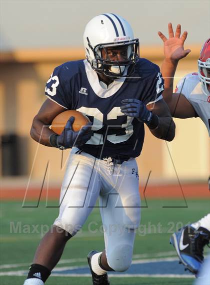 Thumbnail 1 in Glenn @ Farmington photogallery.