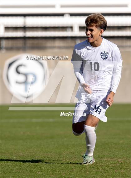 Thumbnail 3 in Mount Airy vs. Hobbton (NCHSAA 1A Final) photogallery.