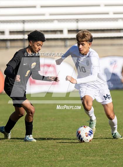 Thumbnail 2 in Mount Airy vs. Hobbton (NCHSAA 1A Final) photogallery.