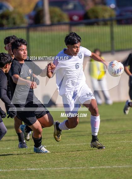 Thumbnail 2 in Mount Airy vs. Hobbton (NCHSAA 1A Final) photogallery.