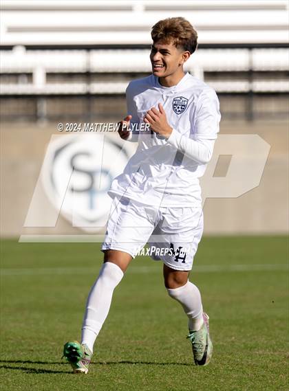 Thumbnail 1 in Mount Airy vs. Hobbton (NCHSAA 1A Final) photogallery.