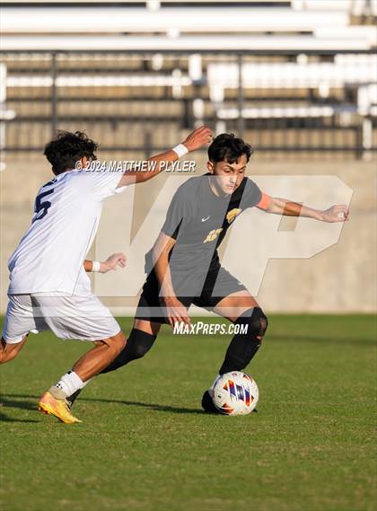 Thumbnail 1 in Mount Airy vs. Hobbton (NCHSAA 1A Final) photogallery.