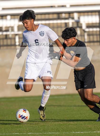 Thumbnail 2 in Mount Airy vs. Hobbton (NCHSAA 1A Final) photogallery.