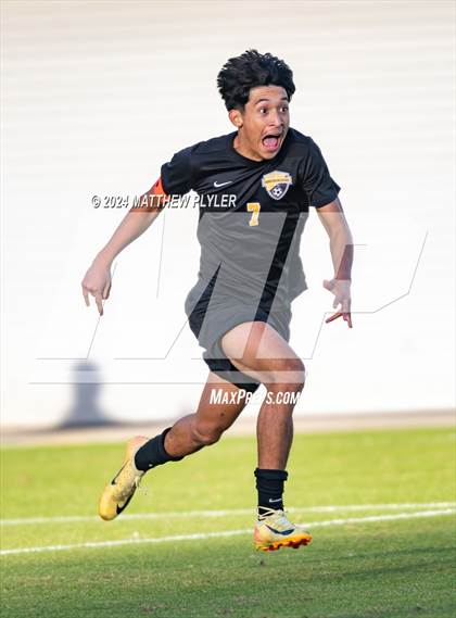 Thumbnail 3 in Mount Airy vs. Hobbton (NCHSAA 1A Final) photogallery.