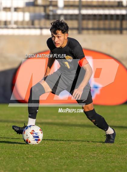 Thumbnail 2 in Mount Airy vs. Hobbton (NCHSAA 1A Final) photogallery.