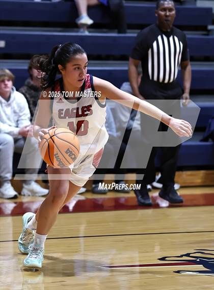 Thumbnail 2 in Rocky Mount Academy vs. Caldwell Academy (NCISAA 2A Championship) photogallery.