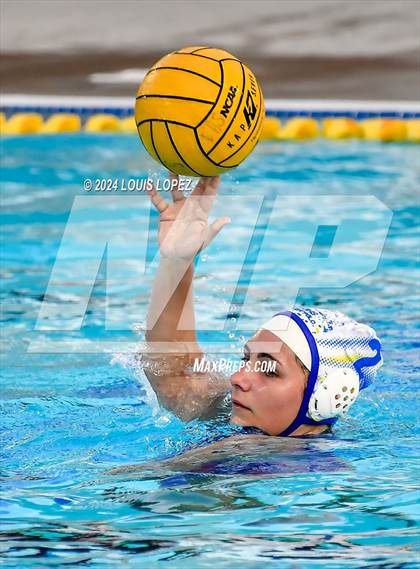 Thumbnail 1 in Charter Oak @ West Covina photogallery.