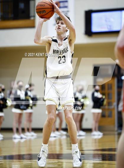 Thumbnail 3 in Fishers @ Noblesville photogallery.
