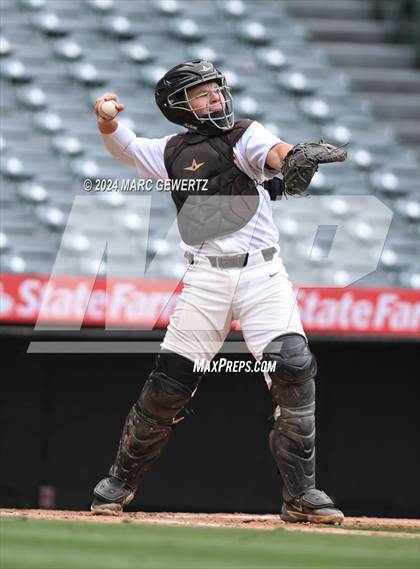 Thumbnail 3 in Brea Olinda vs. El Modena (Halo Classic) photogallery.