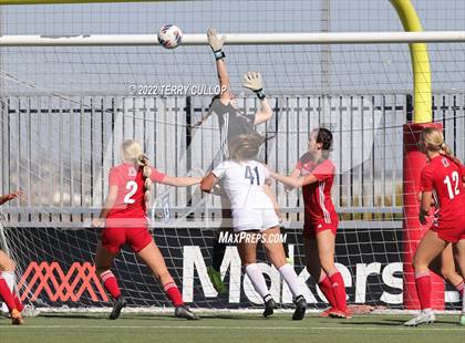Thumbnail 1 in Bountiful vs. Skyline (UHSAA 5A Final) photogallery.