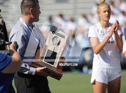 Thumbnail 1 in Bountiful vs. Skyline (UHSAA 5A Final) photogallery.