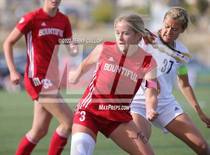 Thumbnail 3 in Bountiful vs. Skyline (UHSAA 5A Final) photogallery.