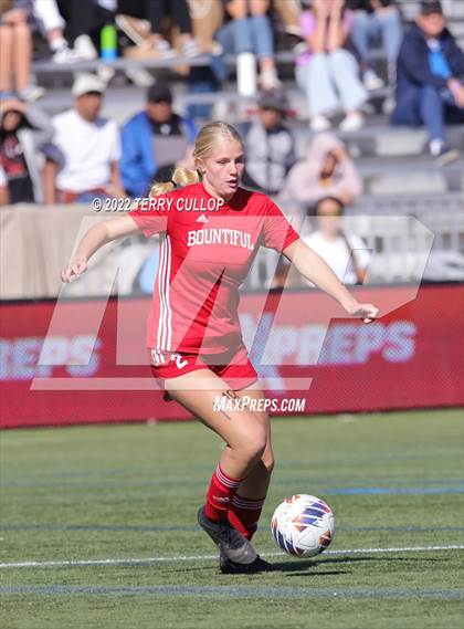 Thumbnail 2 in Bountiful vs. Skyline (UHSAA 5A Final) photogallery.