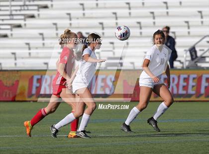 Thumbnail 1 in Bountiful vs. Skyline (UHSAA 5A Final) photogallery.