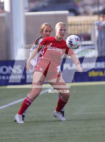 Thumbnail 3 in Bountiful vs. Skyline (UHSAA 5A Final) photogallery.