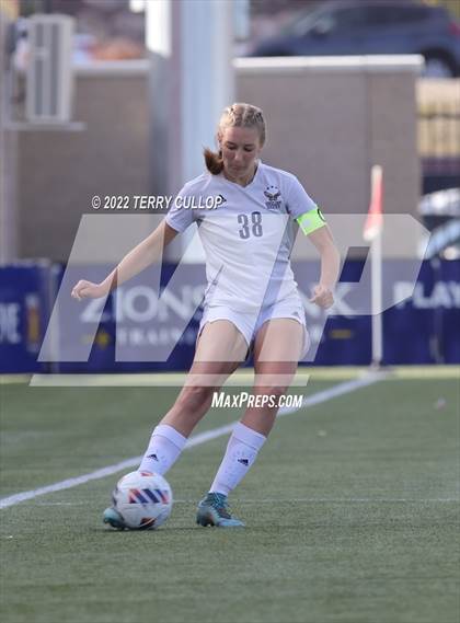 Thumbnail 2 in Bountiful vs. Skyline (UHSAA 5A Final) photogallery.