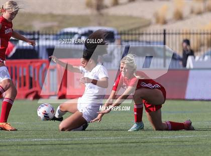 Thumbnail 1 in Bountiful vs. Skyline (UHSAA 5A Final) photogallery.