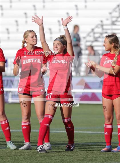 Thumbnail 3 in Bountiful vs. Skyline (UHSAA 5A Final) photogallery.