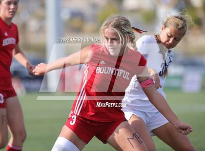 Thumbnail 2 in Bountiful vs. Skyline (UHSAA 5A Final) photogallery.