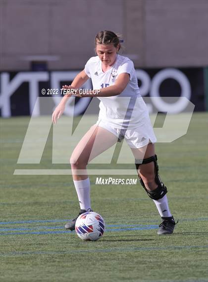 Thumbnail 2 in Bountiful vs. Skyline (UHSAA 5A Final) photogallery.