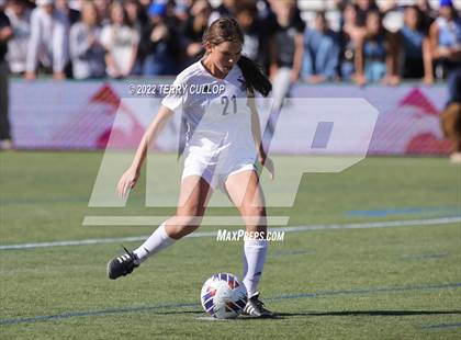 Thumbnail 1 in Bountiful vs. Skyline (UHSAA 5A Final) photogallery.