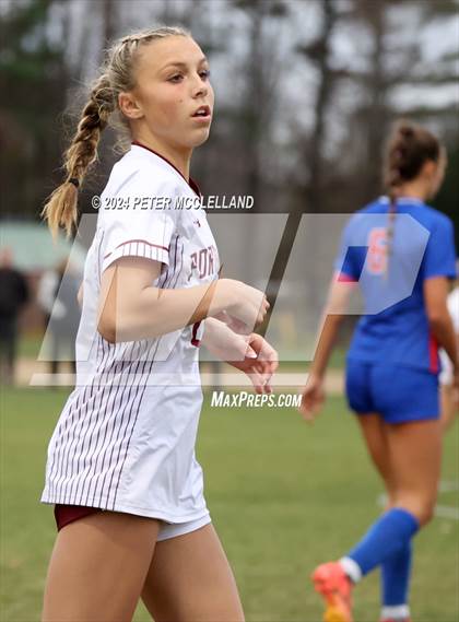 Thumbnail 2 in Portsmouth vs Winnacunnet (NHIAA Division I First Round) photogallery.